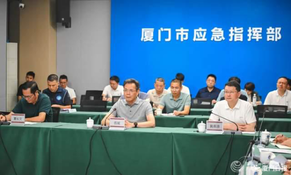 配资门户网站 市领导检查部署防台风工作